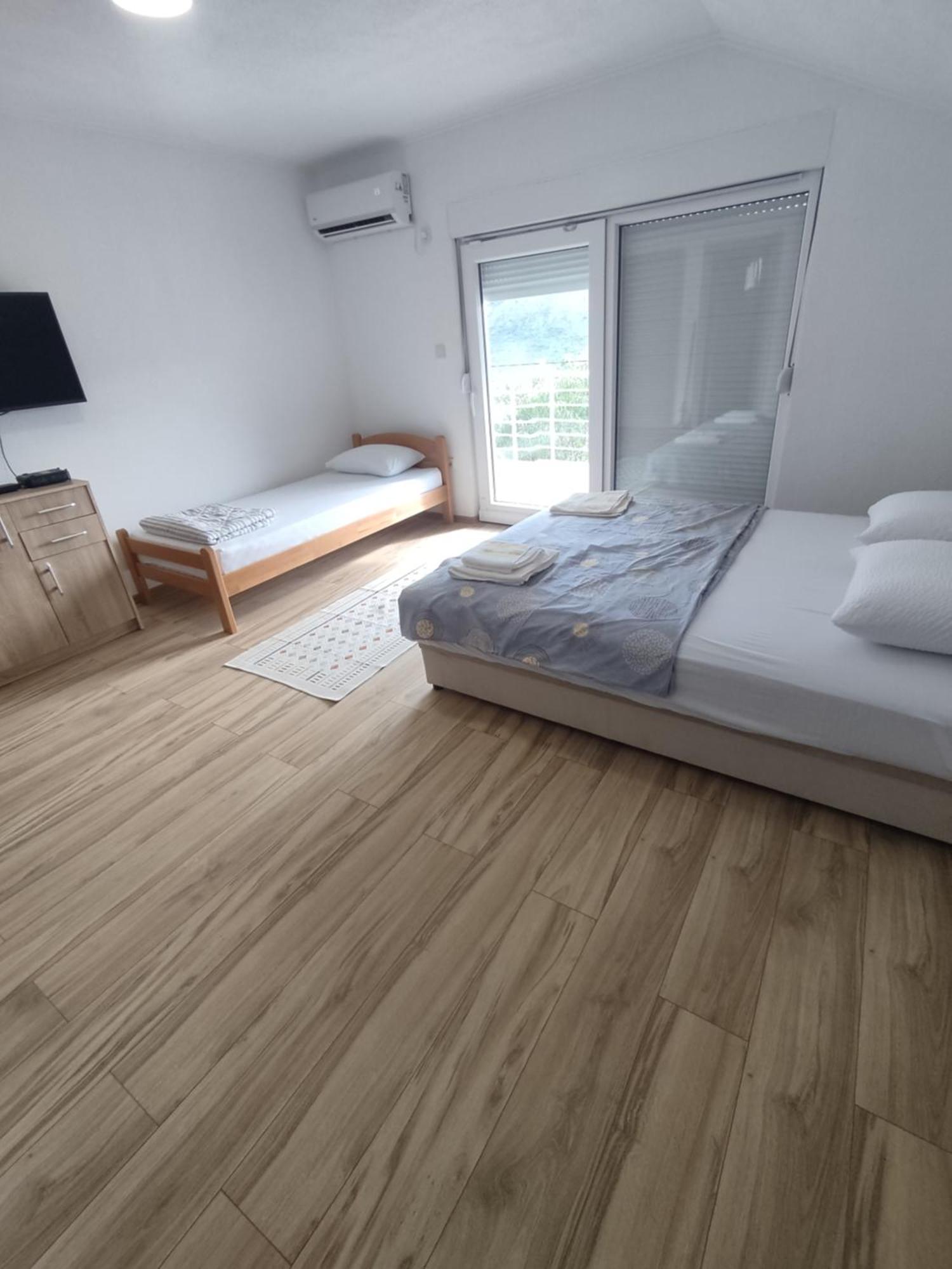 View Of The City - Studio Apartment 2 Mostar Exterior photo
